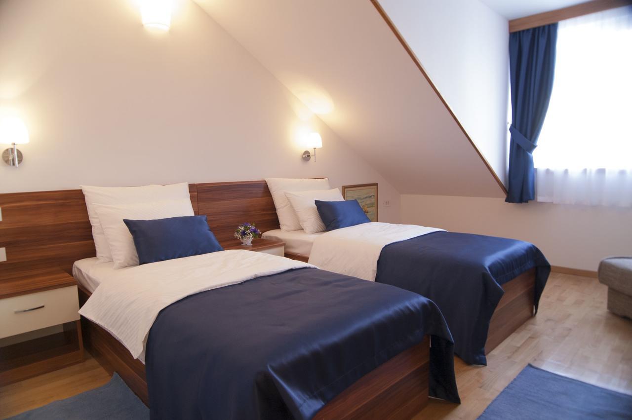 Palma Rooms B&B Split Ruang foto